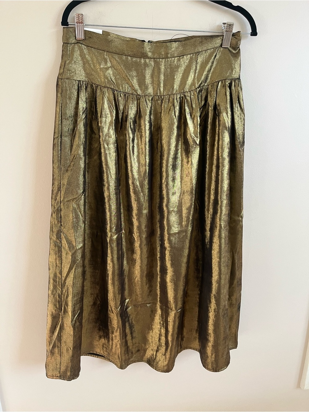NWT-Banana Republic Factory Gold Maxi Skirt, Size 10